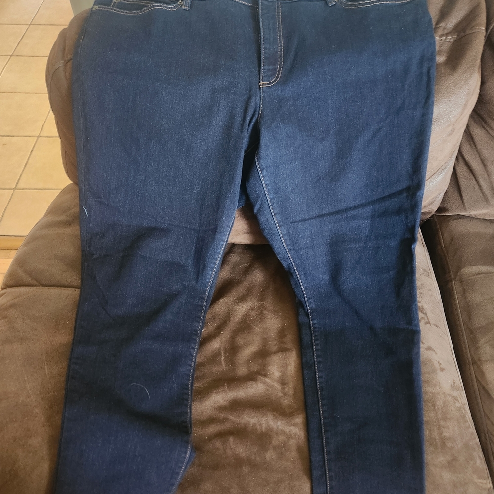 Chaps Women's Skinny Jeans in Dark Indigo
